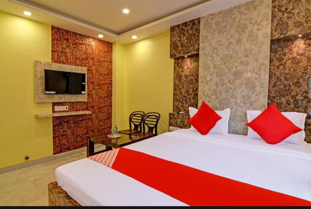 Hotel Divine Chariot Calcutta Exterior foto