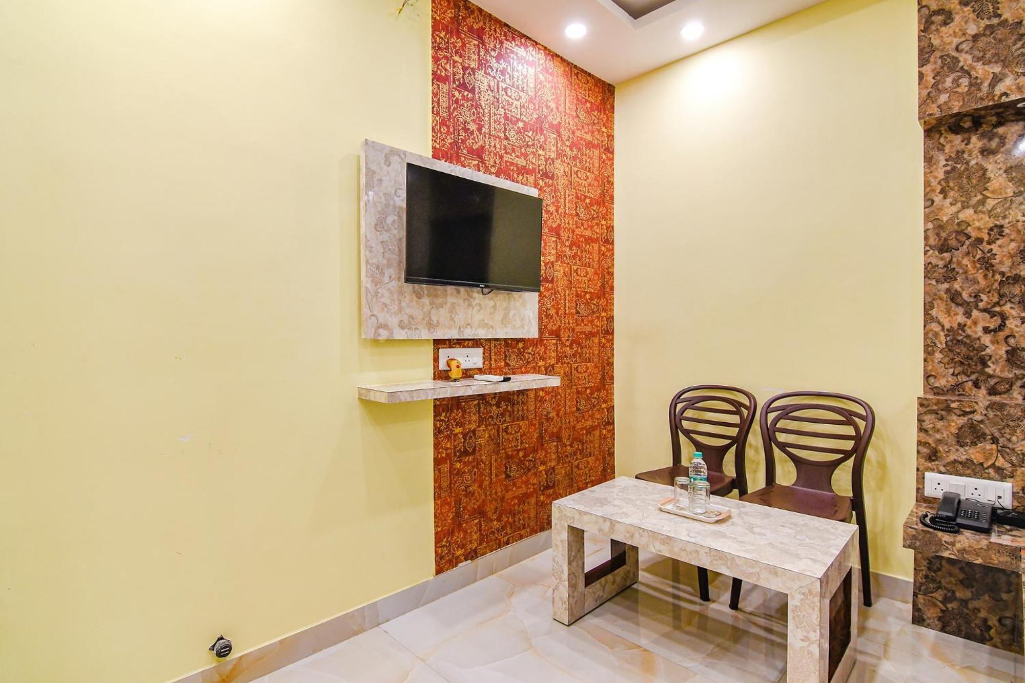 Hotel Divine Chariot Calcutta Exterior foto